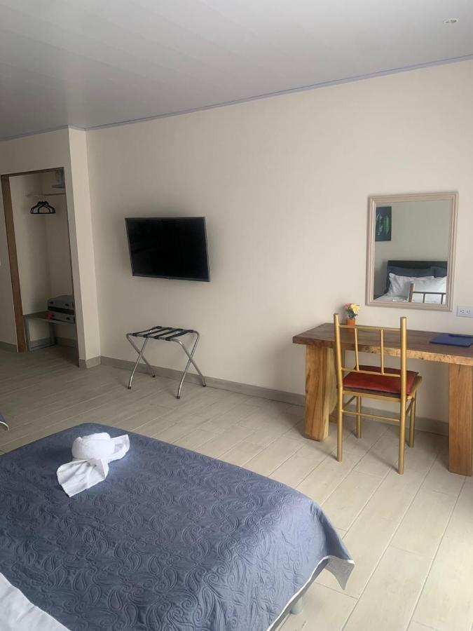 Lop Inn San Jose Aeropuerto - Costa Rica Ciudad Cariari Exteriör bild