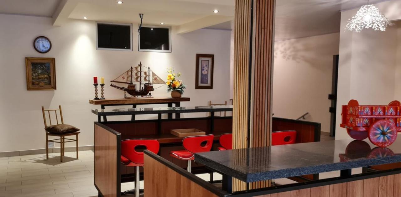 Lop Inn San Jose Aeropuerto - Costa Rica Ciudad Cariari Exteriör bild